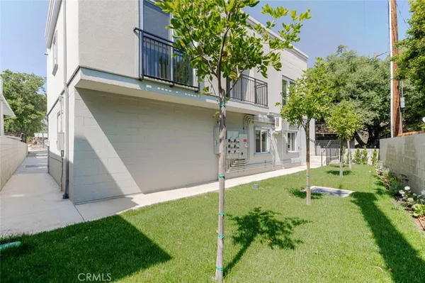 $4,500 | 1961 Waltonia Drive, Unit 103, Montrose, CA 91020