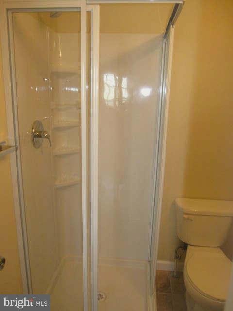 8015 Rugby Road Manassas Park, VA 20111 - Photo 25 of 30 Bath
