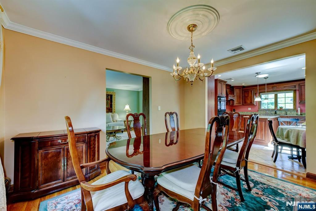 11 Yellow Brick Road Wayne, NJ 07470 - Photo 19 of 41