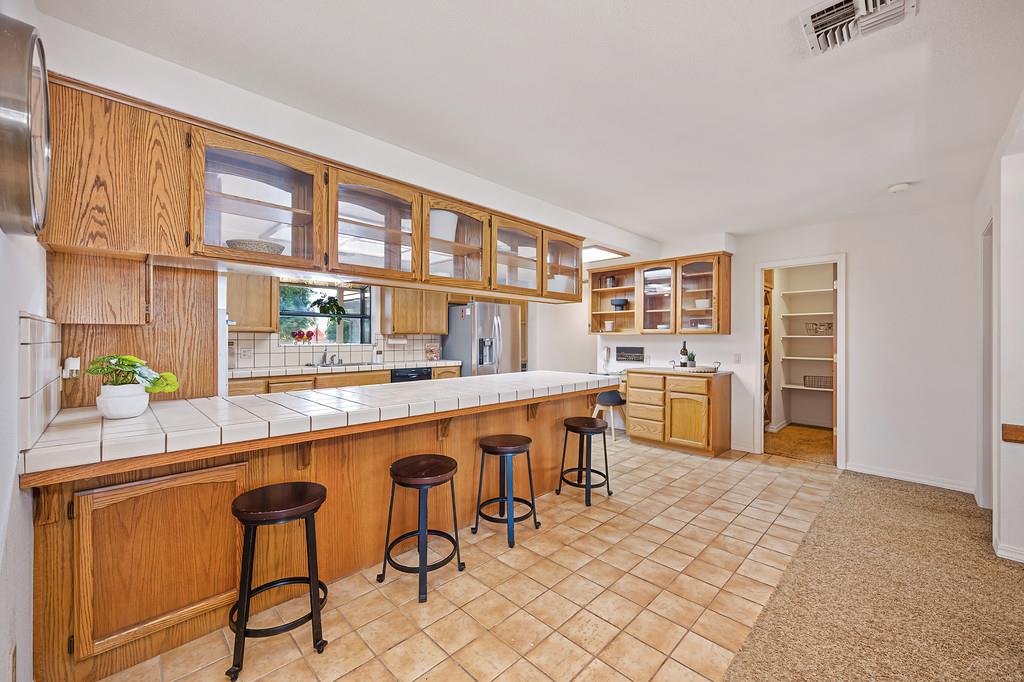 4124 Mindt Court Carmichael, CA 95608 - Photo 13 of 52