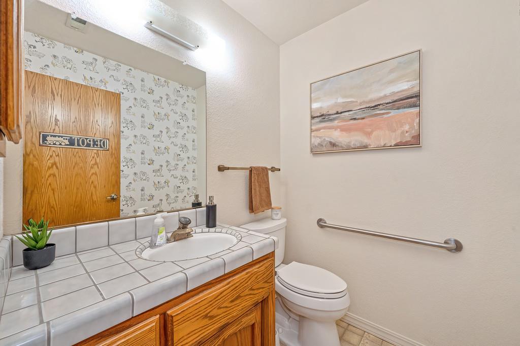 4124 Mindt Court Carmichael, CA 95608 - Photo 26 of 52