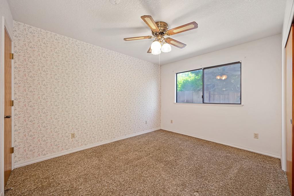 4124 Mindt Court Carmichael, CA 95608 - Photo 10 of 52