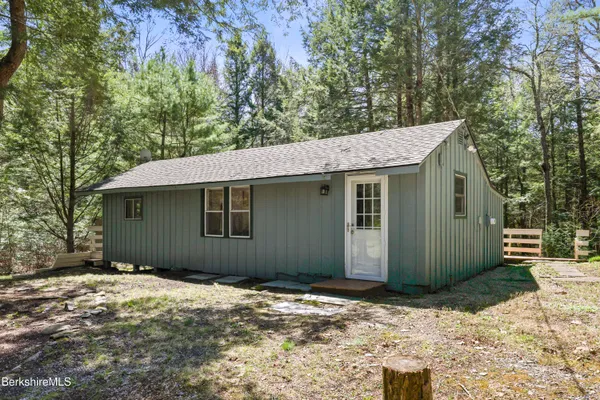 $214,900 | 140 High Rise Road, Otis, MA 01253