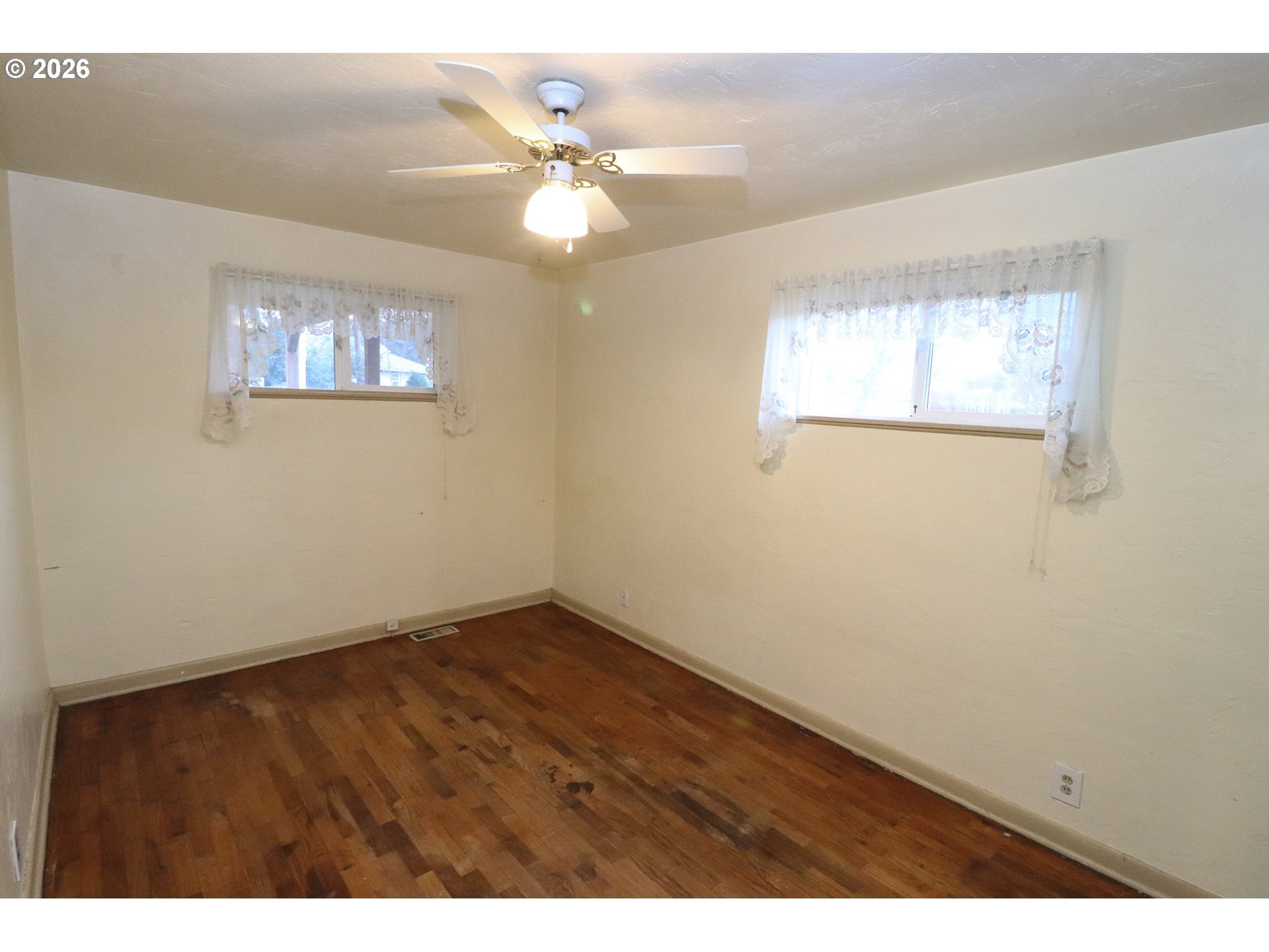 624 Tinamou Lane Springfield, OR 97477 - Photo 16 of 39