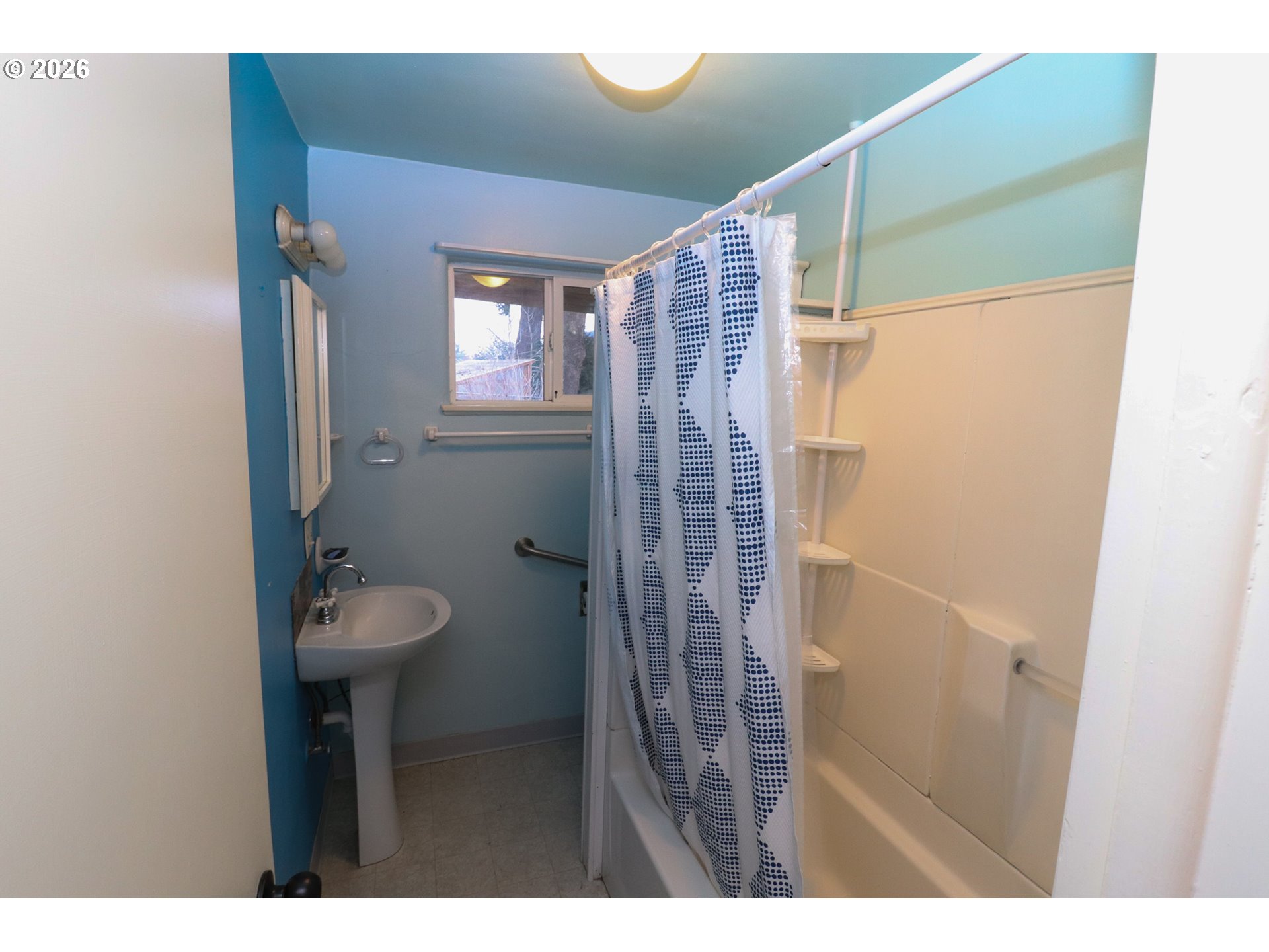 624 Tinamou Lane Springfield, OR 97477 - Photo 18 of 39