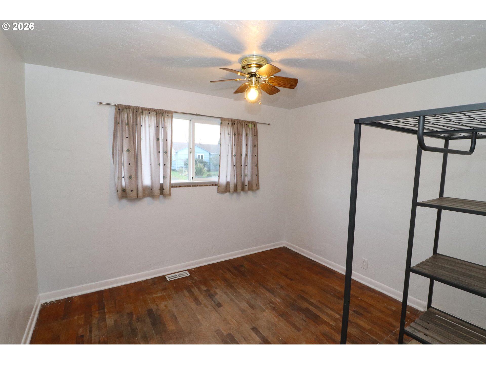 624 Tinamou Lane Springfield, OR 97477 - Photo 21 of 39