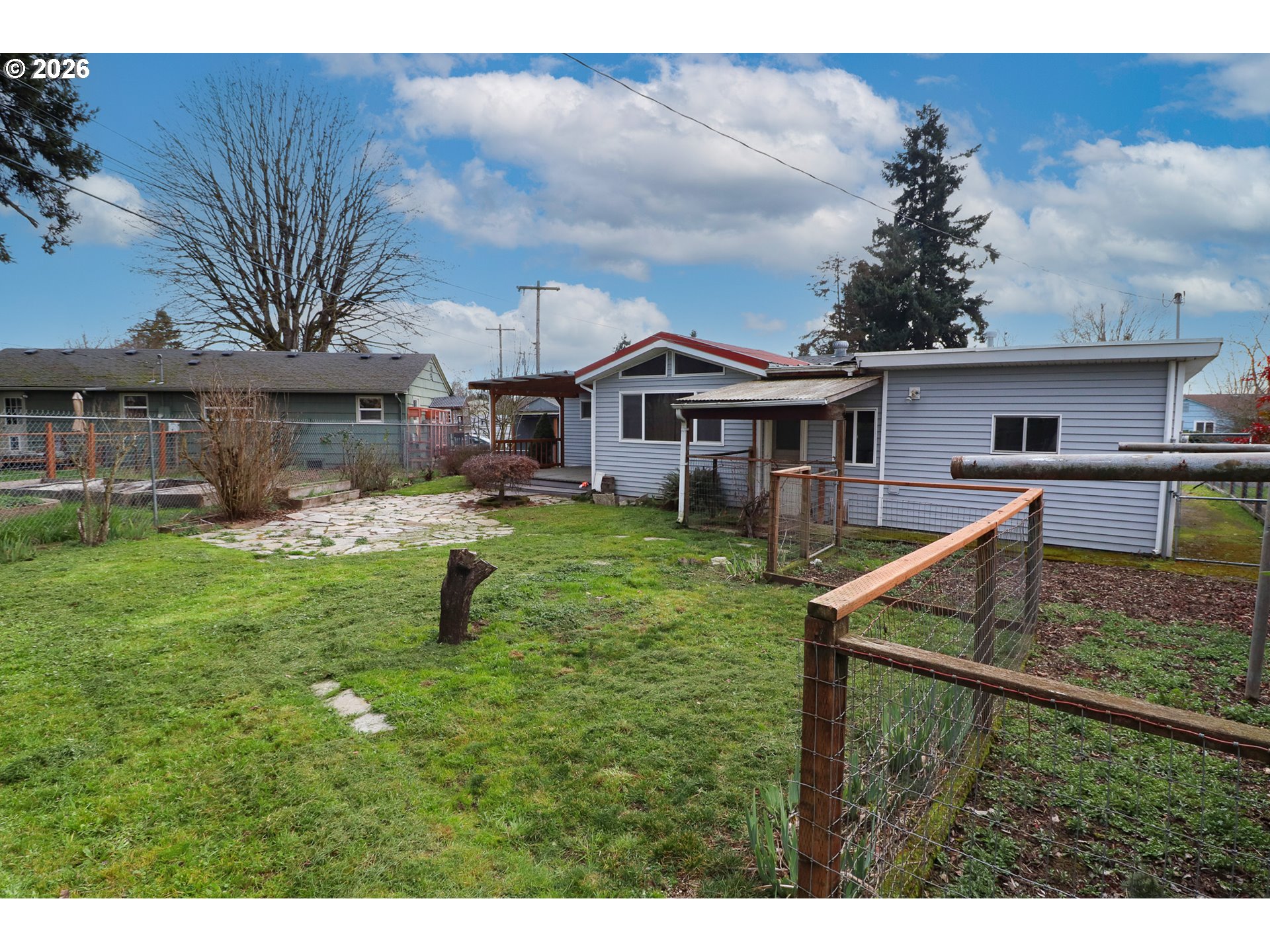 624 Tinamou Lane Springfield, OR 97477 - Photo 37 of 39