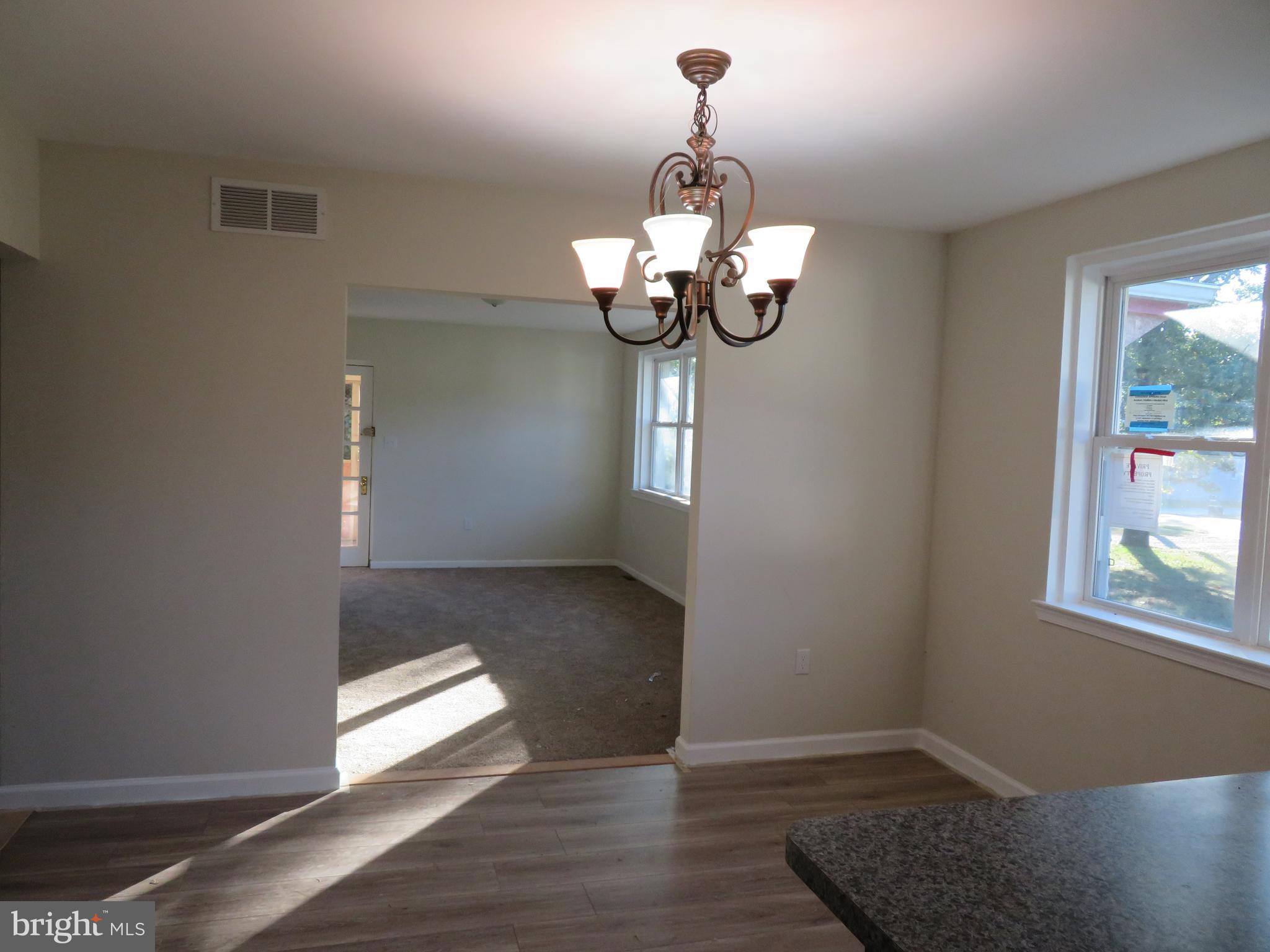 831 East Evesham Road Runnemede, NJ 08029 - Photo 9 of 15 Eat-in Kitchen area