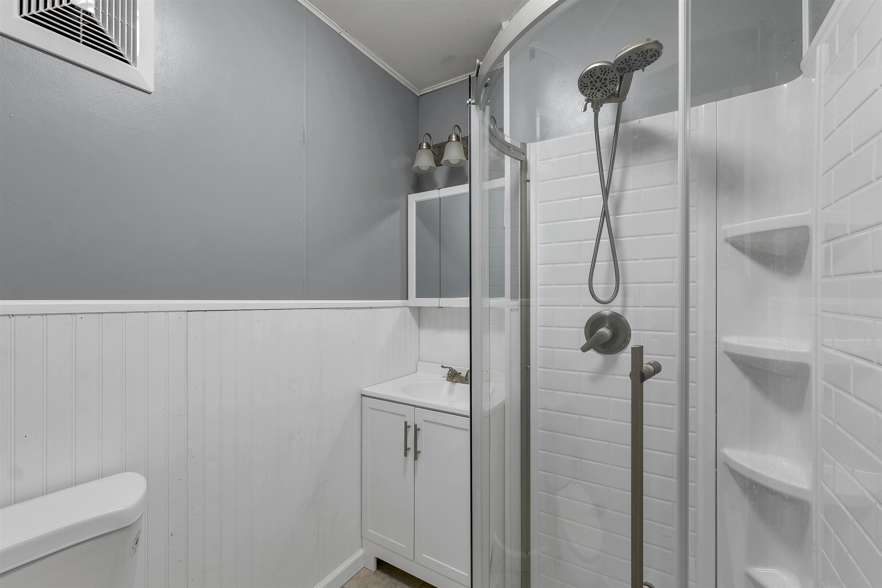 96 Elm Street Whitefield, NH 03598 - Photo 33 of 35