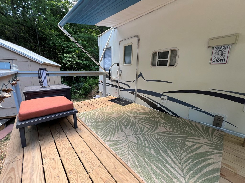 294 Pioneer Ests Road Murphy, NC 28906 - Photo 8 of 36 RV deck