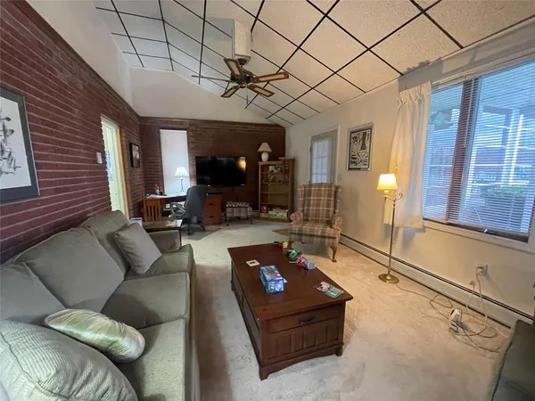 $1,300 | 1392 Marshland Road, Apalachin, NY 13732