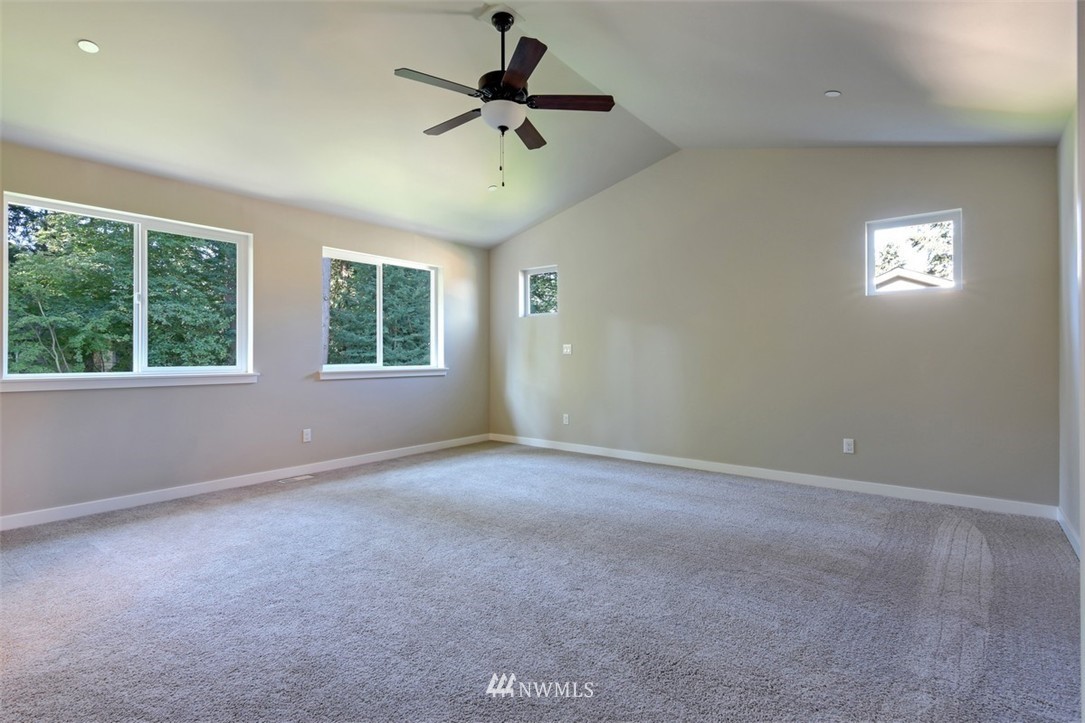 17928 Circle Drive Bothell, WA 98011 - Photo 13 of 23 Gallery Image 13