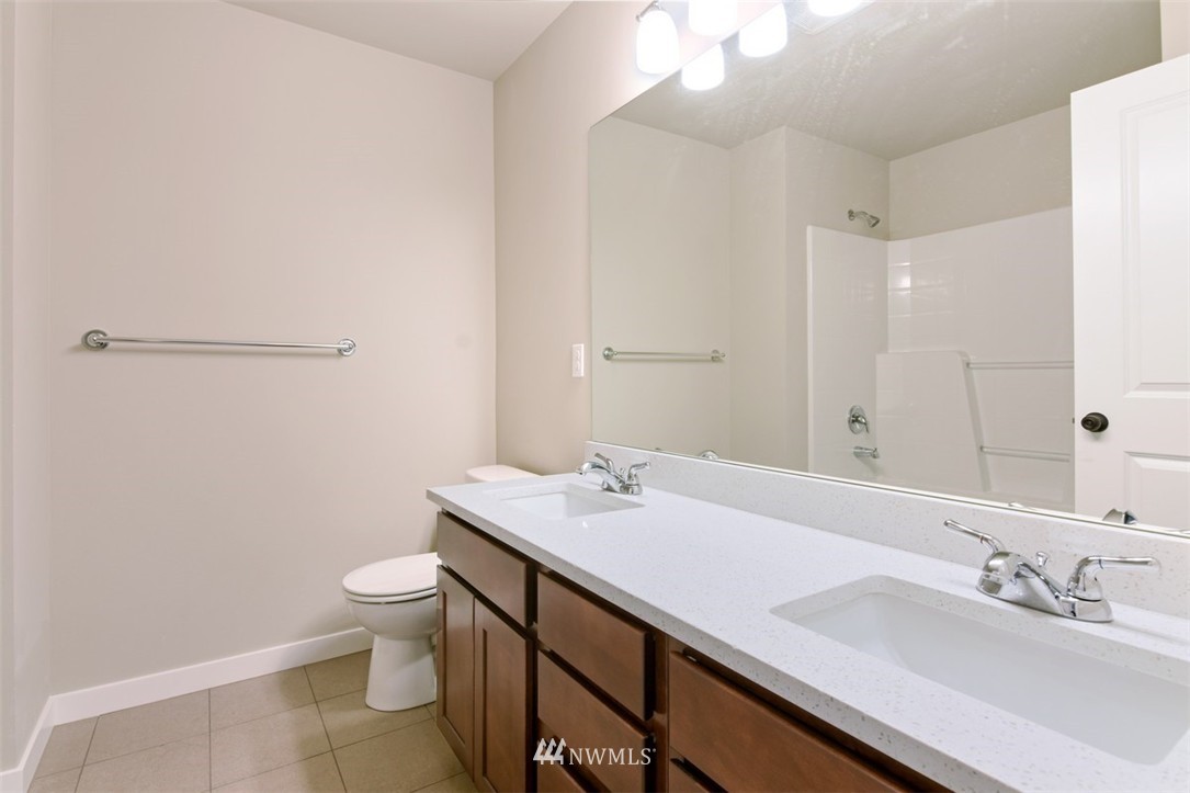17928 Circle Drive Bothell, WA 98011 - Photo 19 of 23 Gallery Image 19