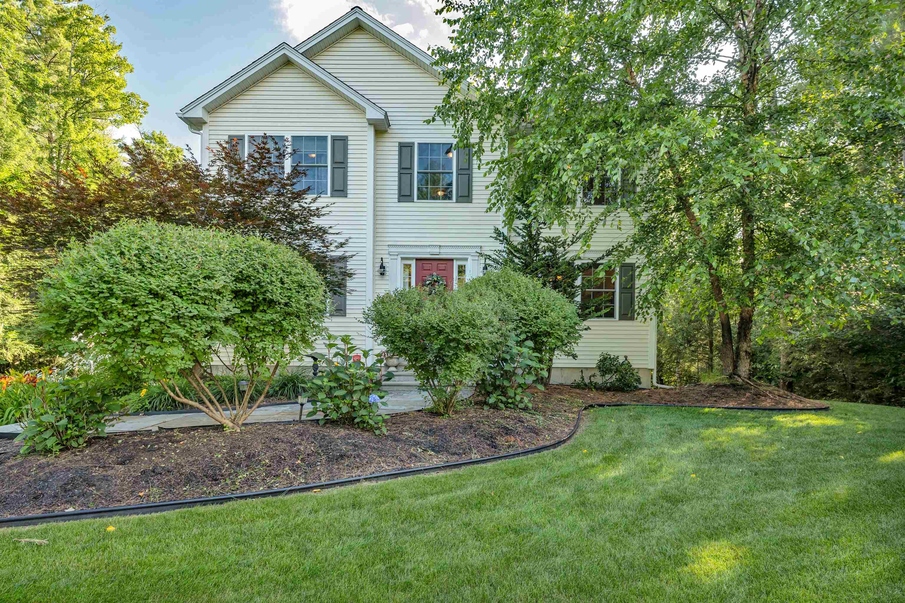 1 Parson's Way Bow, NH 03304 - Photo 1 of 38 Gallery Image 1