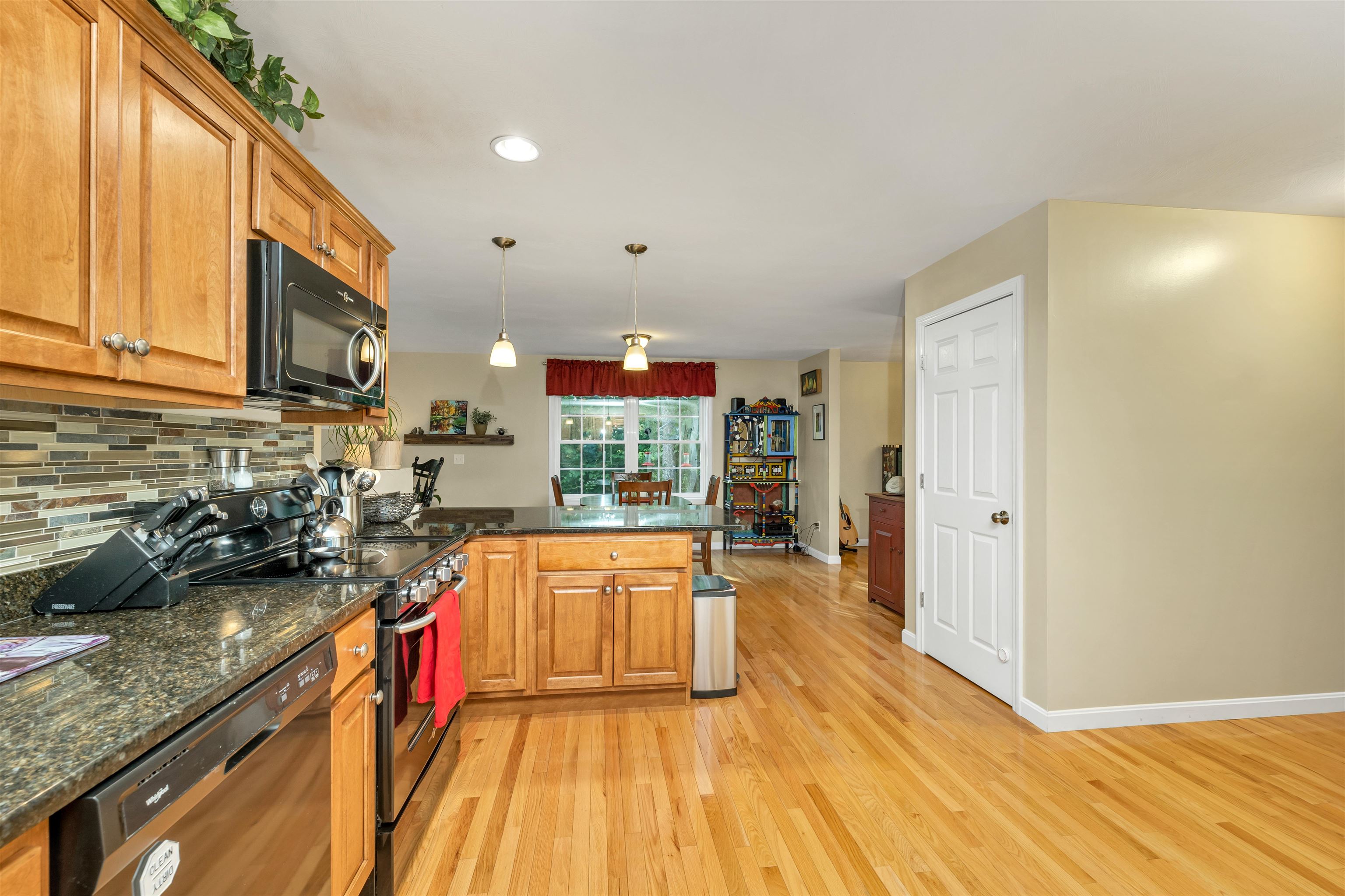 1 Parson's Way Bow, NH 03304 - Photo 7 of 38 Gallery Image 7