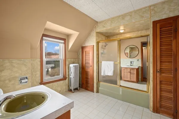 $429,900 | 19 Juniper Street, Lowell, MA 01852