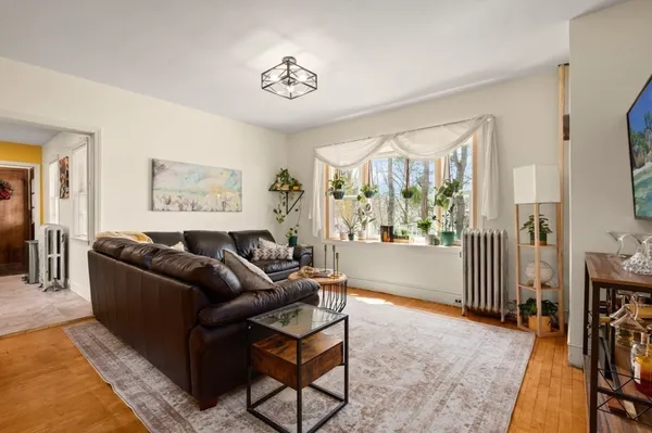 $429,900 | 19 Juniper Street, Lowell, MA 01852
