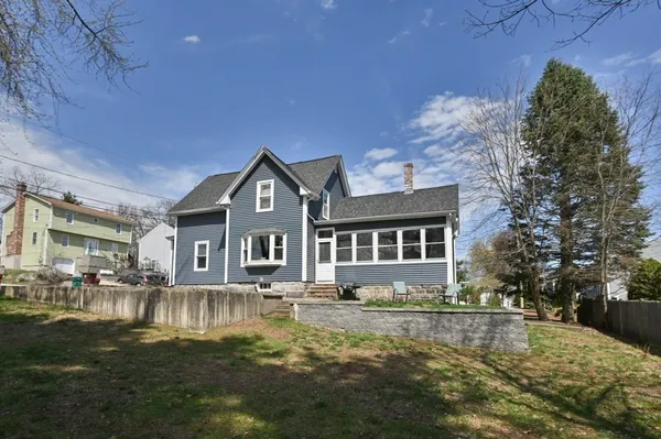 $429,900 | 19 Juniper Street, Lowell, MA 01852
