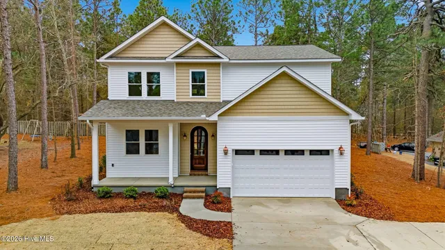 $559,500 | 139 Lancashire Lane, West End, NC 27376