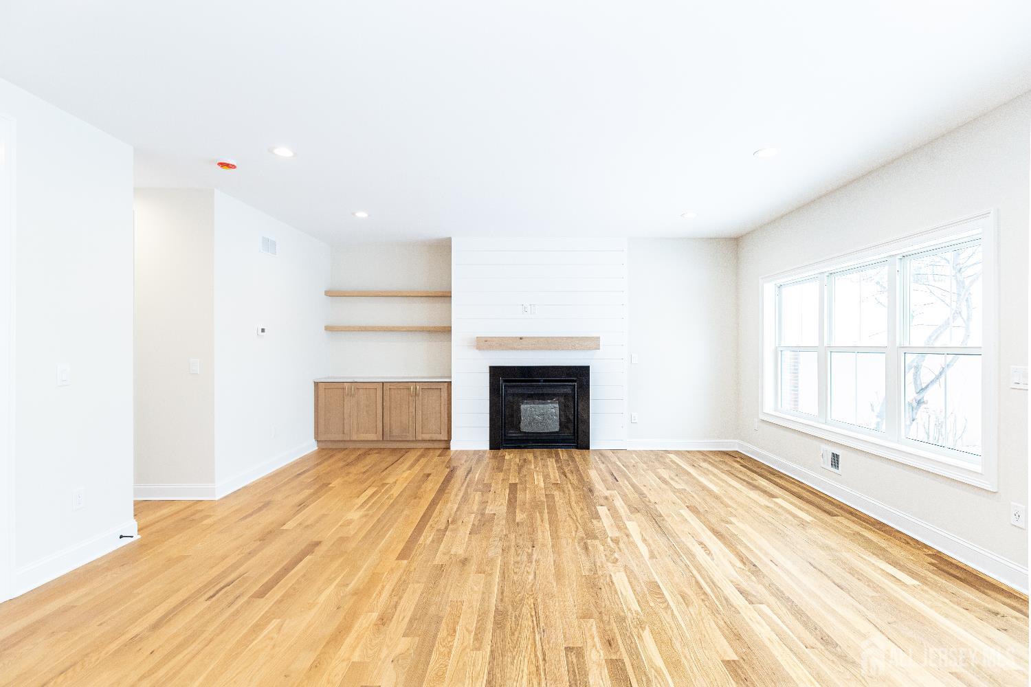 86 Albert Avenue Edison, NJ 08837 - Photo 21 of 73