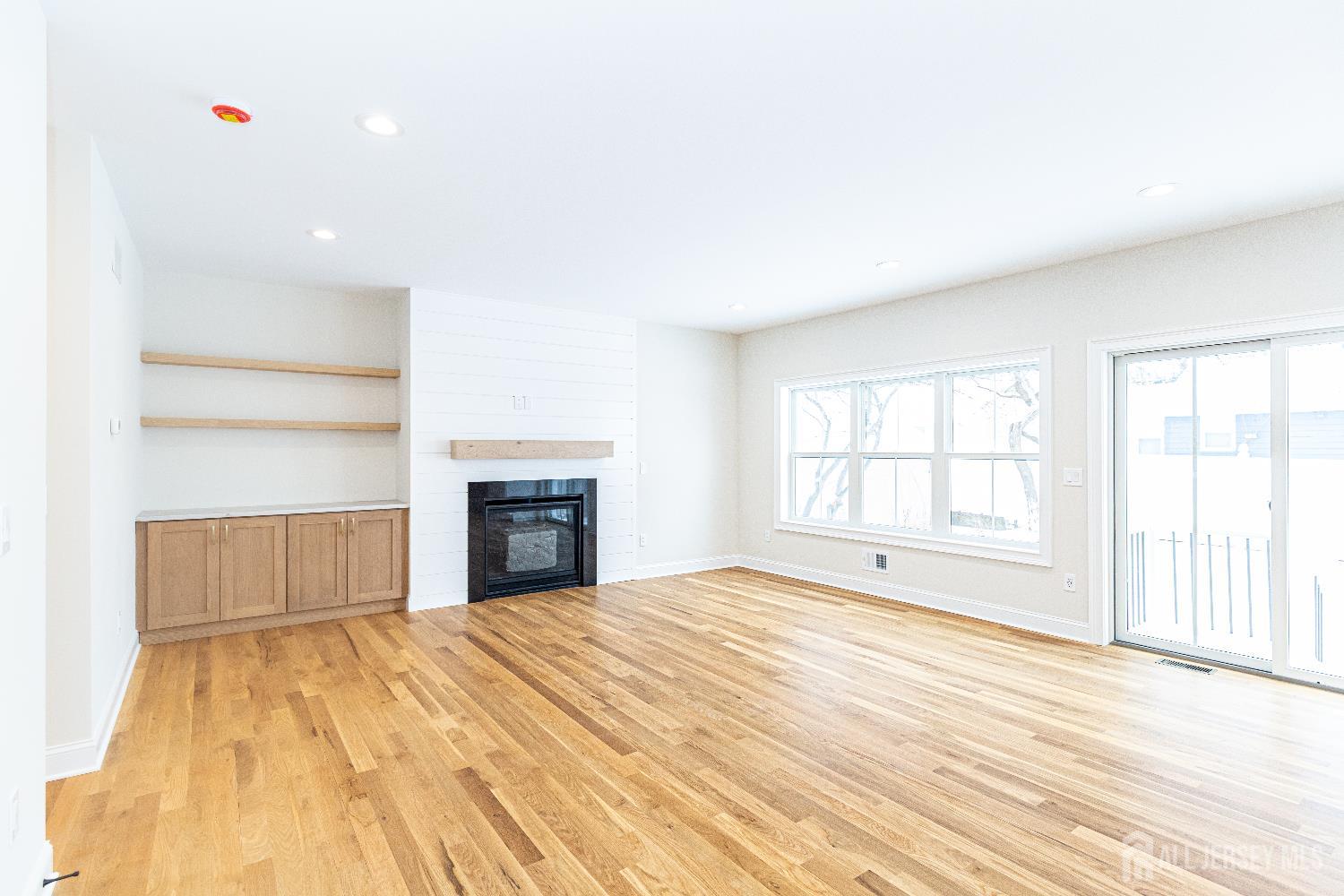 86 Albert Avenue Edison, NJ 08837 - Photo 22 of 73