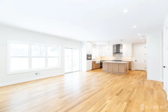 $1,150,000 | 86 Albert Avenue, Edison, NJ 08837