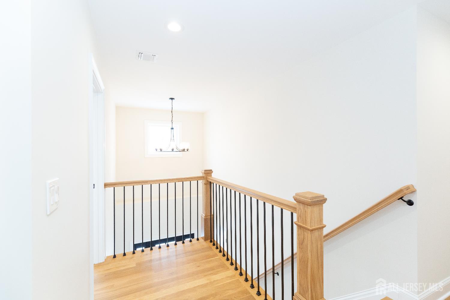 86 Albert Avenue Edison, NJ 08837 - Photo 30 of 73