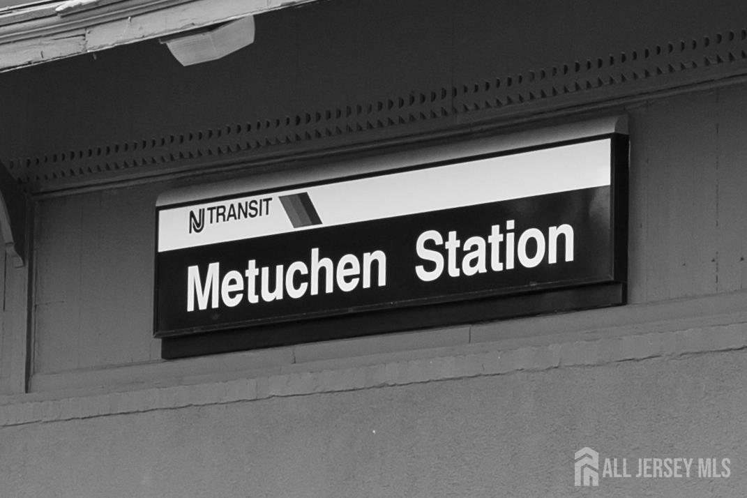 86 Albert Avenue Edison, NJ 08837 - Photo 66 of 73