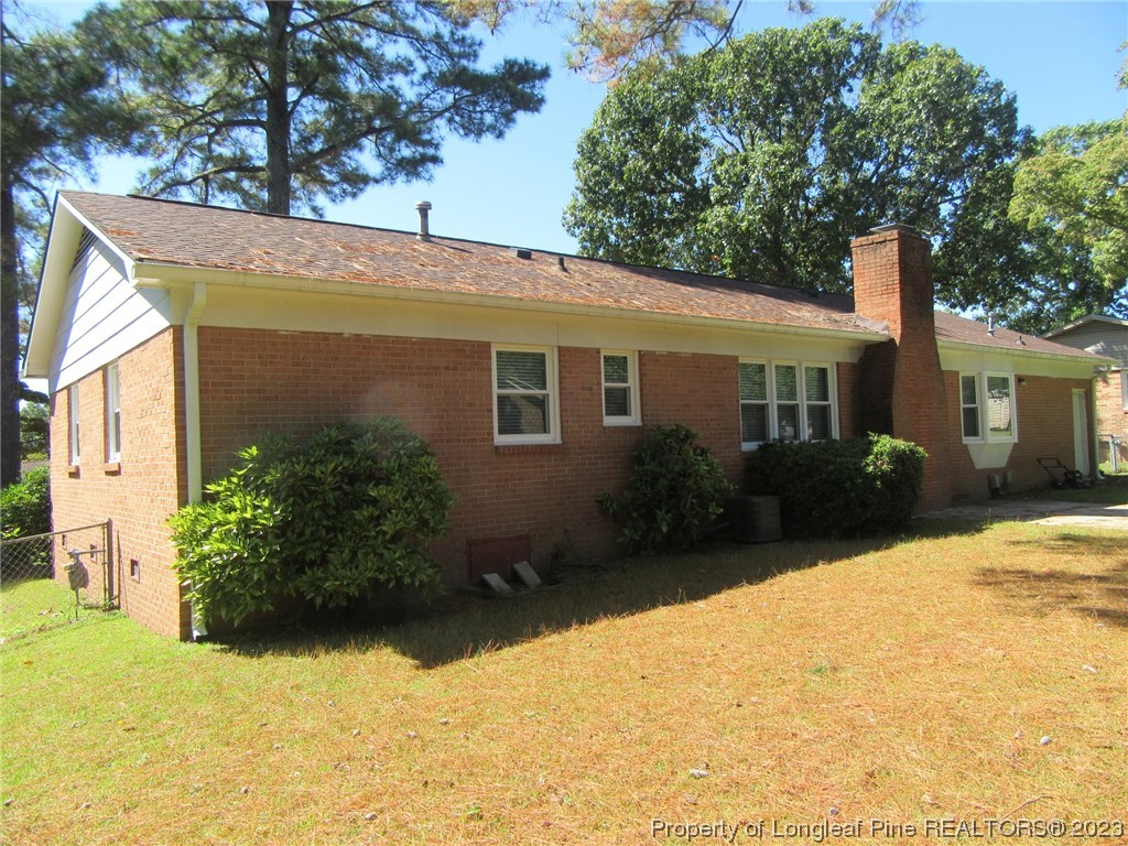 6440 Easthampton Road Fayetteville, NC 28314 - Photo 3 of 24