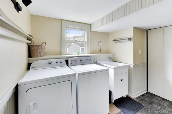 $599,000 | 5083 Chambers Drive, Hoffman Estates, IL 60010