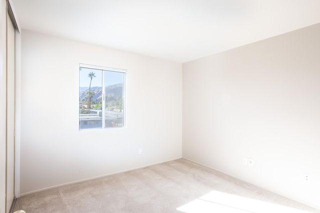 $2,200 | 390 West Santa Elena Road, Palm Springs, CA 92262