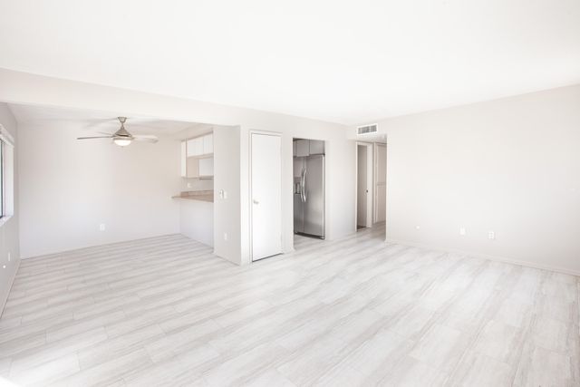 $2,200 | 390 West Santa Elena Road, Palm Springs, CA 92262