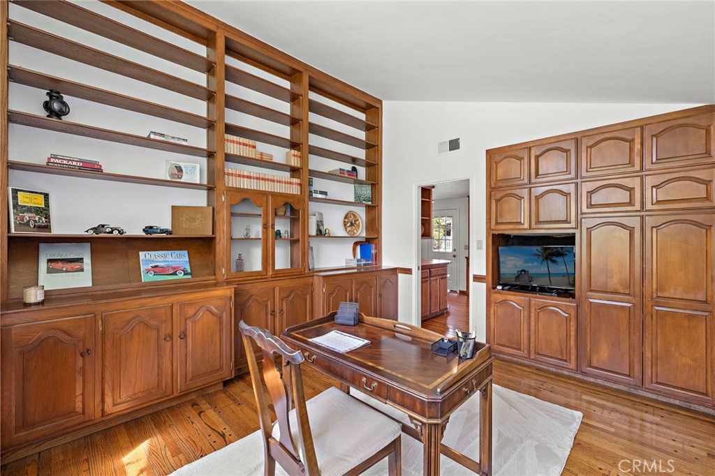 662 Catalina Road Fullerton, CA 92835 - Photo 25 of 62