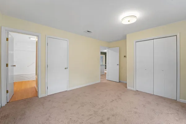 $299,999 | 1122 Day Hollow Road, Endicott, NY 13760