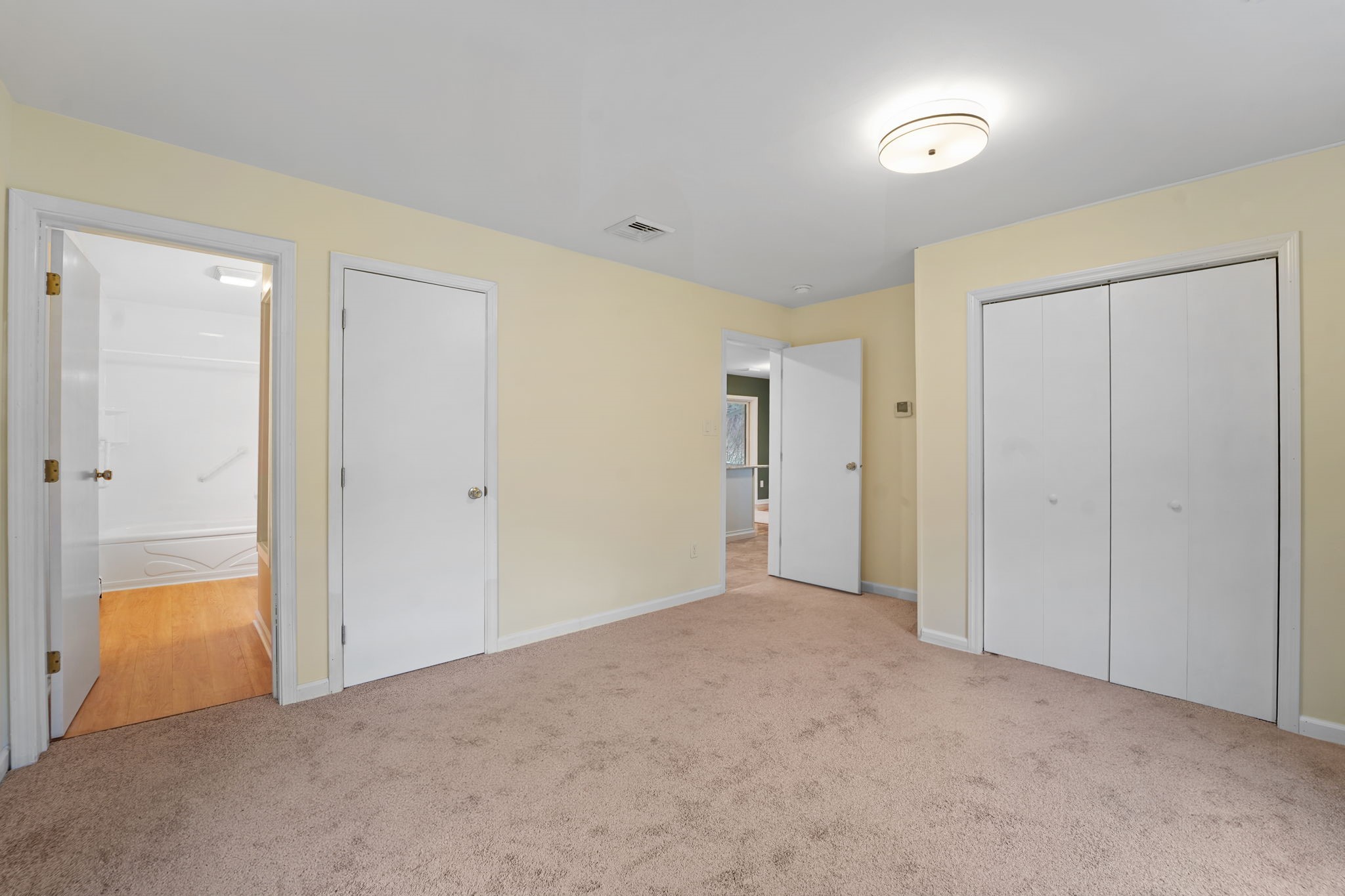 1122 Day Hollow Road Endicott, NY 13760 - Photo 16 of 35