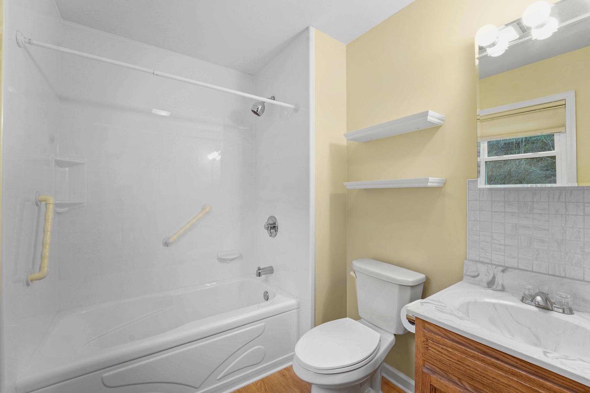 1122 Day Hollow Road Endicott, NY 13760 - Photo 17 of 35