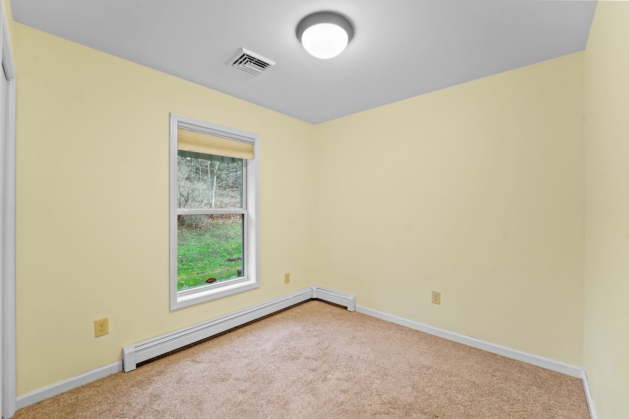 1122 Day Hollow Road Endicott, NY 13760 - Photo 19 of 35