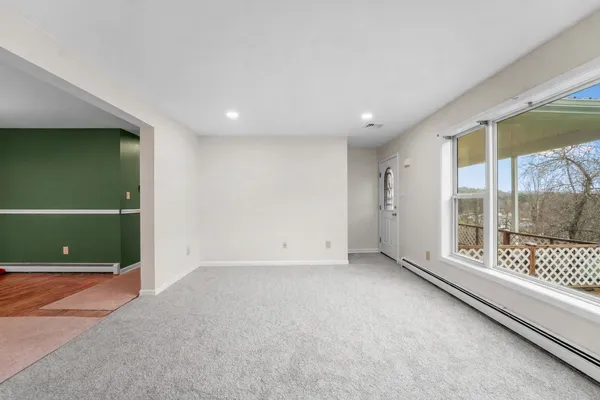 $299,999 | 1122 Day Hollow Road, Endicott, NY 13760