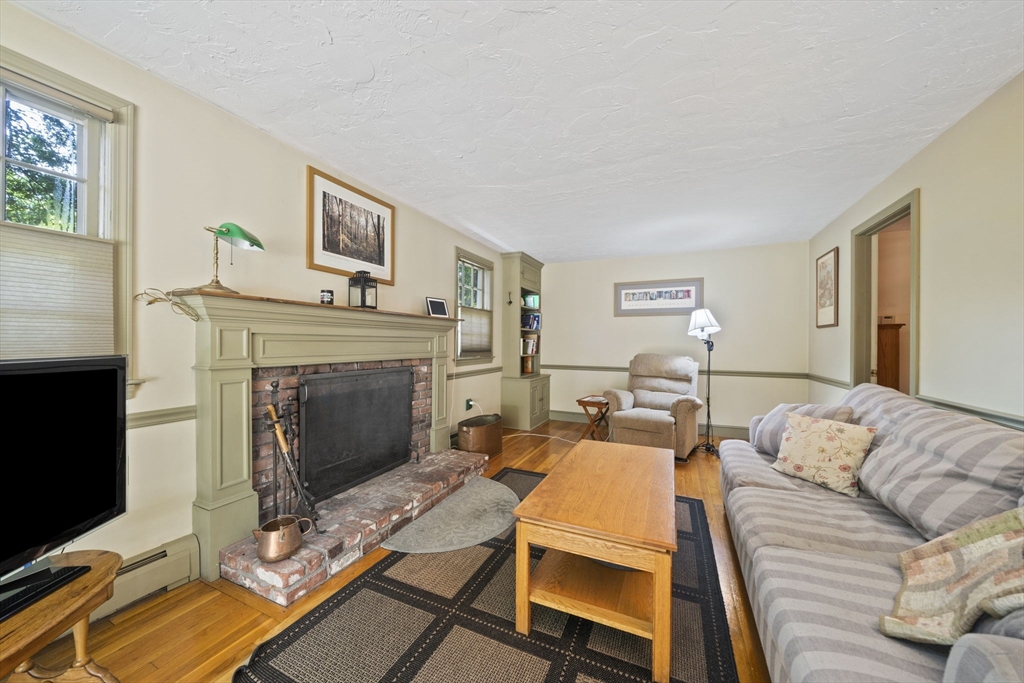45 Sherman Way Marshfield, MA 02050 - Photo 10 of 20