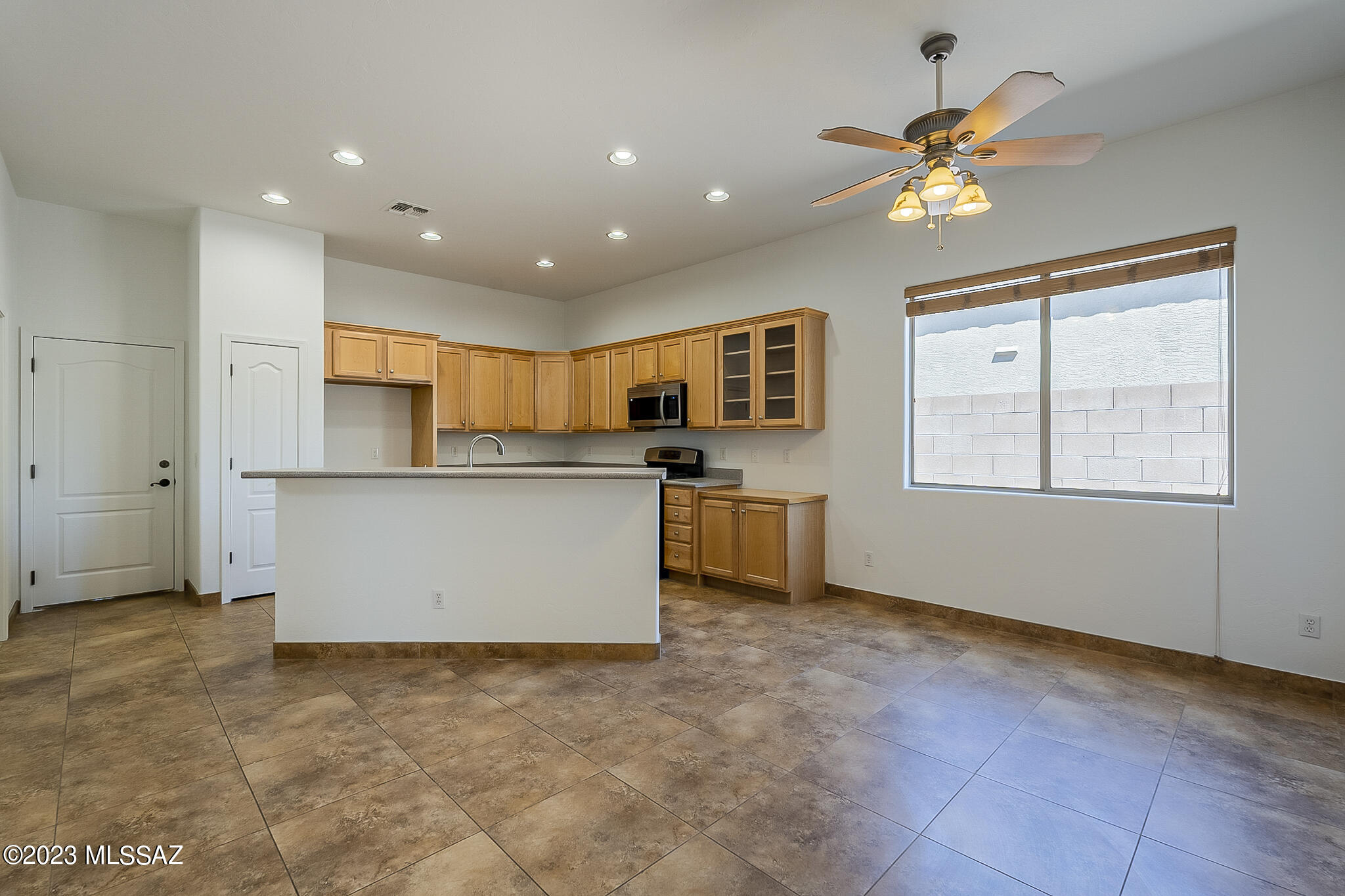 3685 South Desert Cache Road Tucson, AZ 85735 - Photo 16 of 50 Gallery Image 16