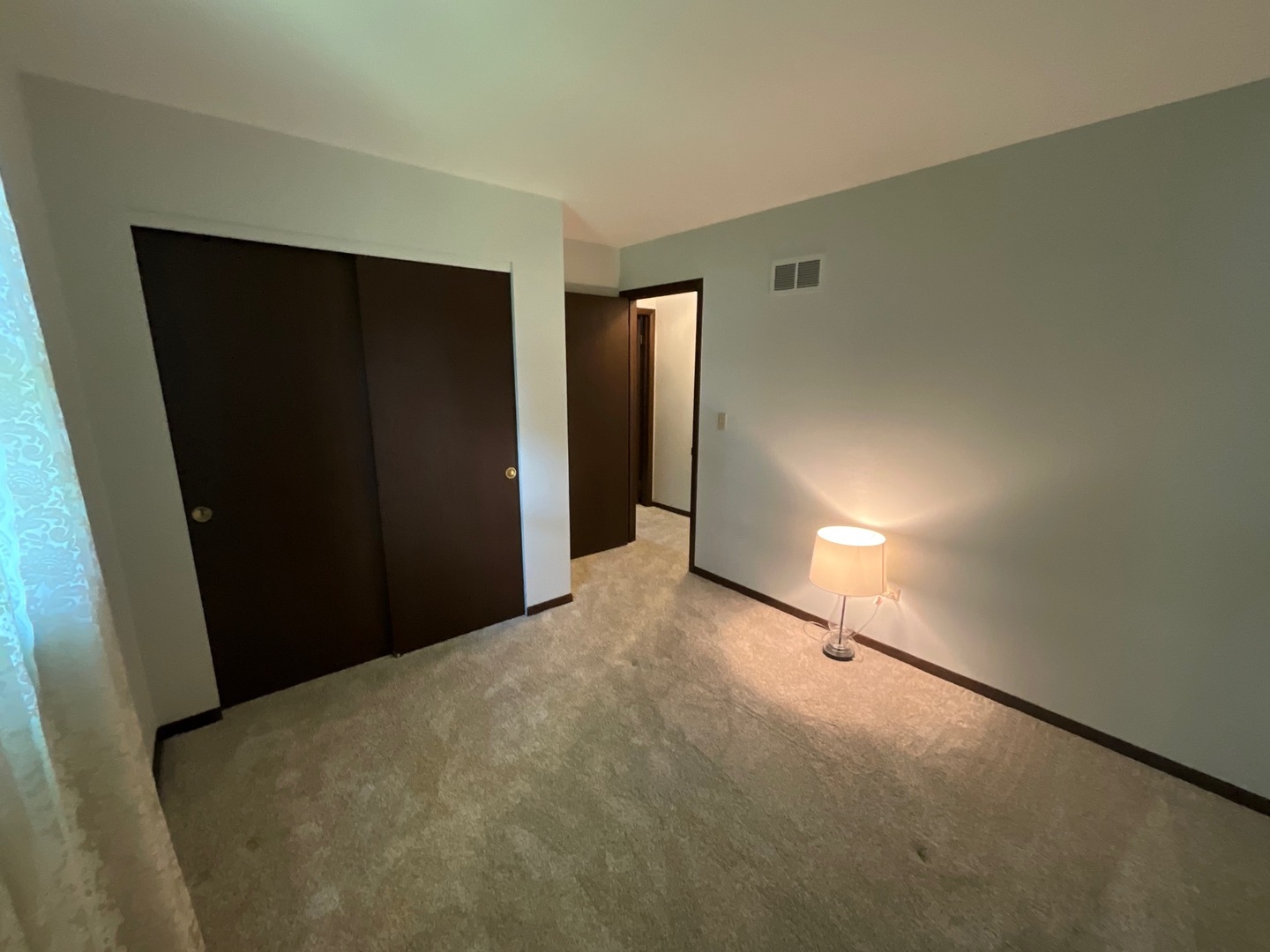 69 Devonshire Circle Elgin, IL 60123 - Photo 13 of 25