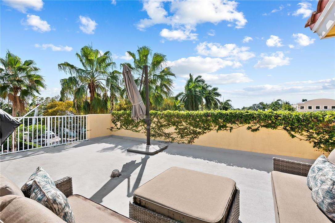 421 Southwest 5th Street, Unit 421 Fort Lauderdale, FL 33315 - Photo 12 of 35 Photo 12