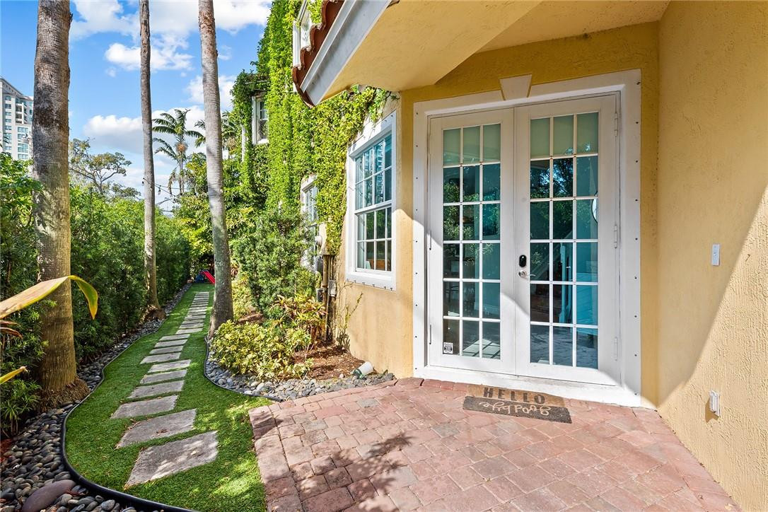 421 Southwest 5th Street, Unit 421 Fort Lauderdale, FL 33315 - Photo 13 of 35 Photo 13