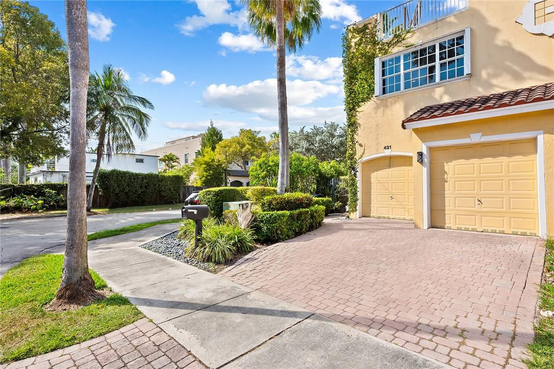 421 Southwest 5th Street, Unit 421 Fort Lauderdale, FL 33315 - Photo 2 of 35 Photo 2