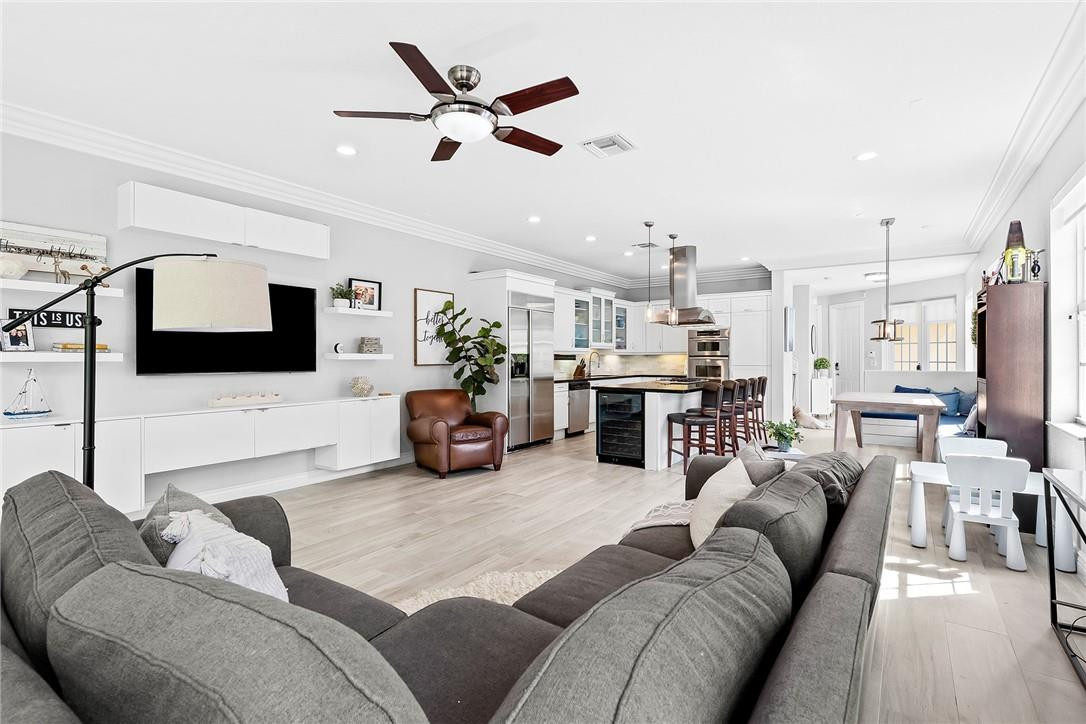421 Southwest 5th Street, Unit 421 Fort Lauderdale, FL 33315 - Photo 22 of 35 Photo 22