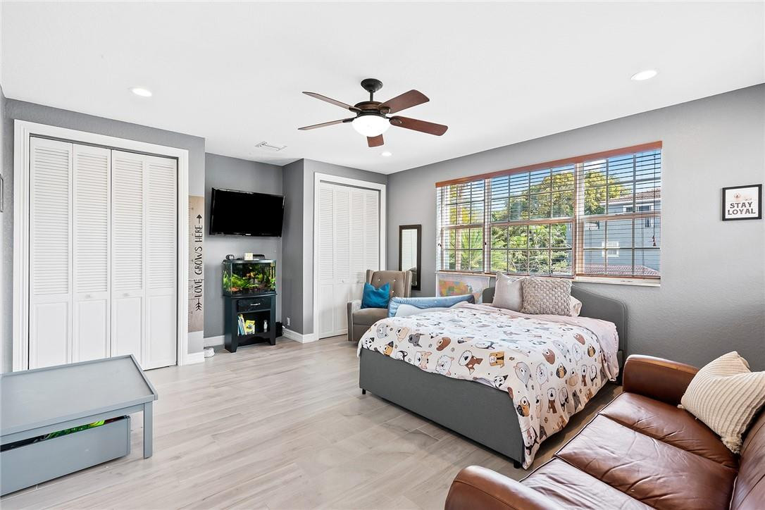 421 Southwest 5th Street, Unit 421 Fort Lauderdale, FL 33315 - Photo 26 of 35 Photo 26