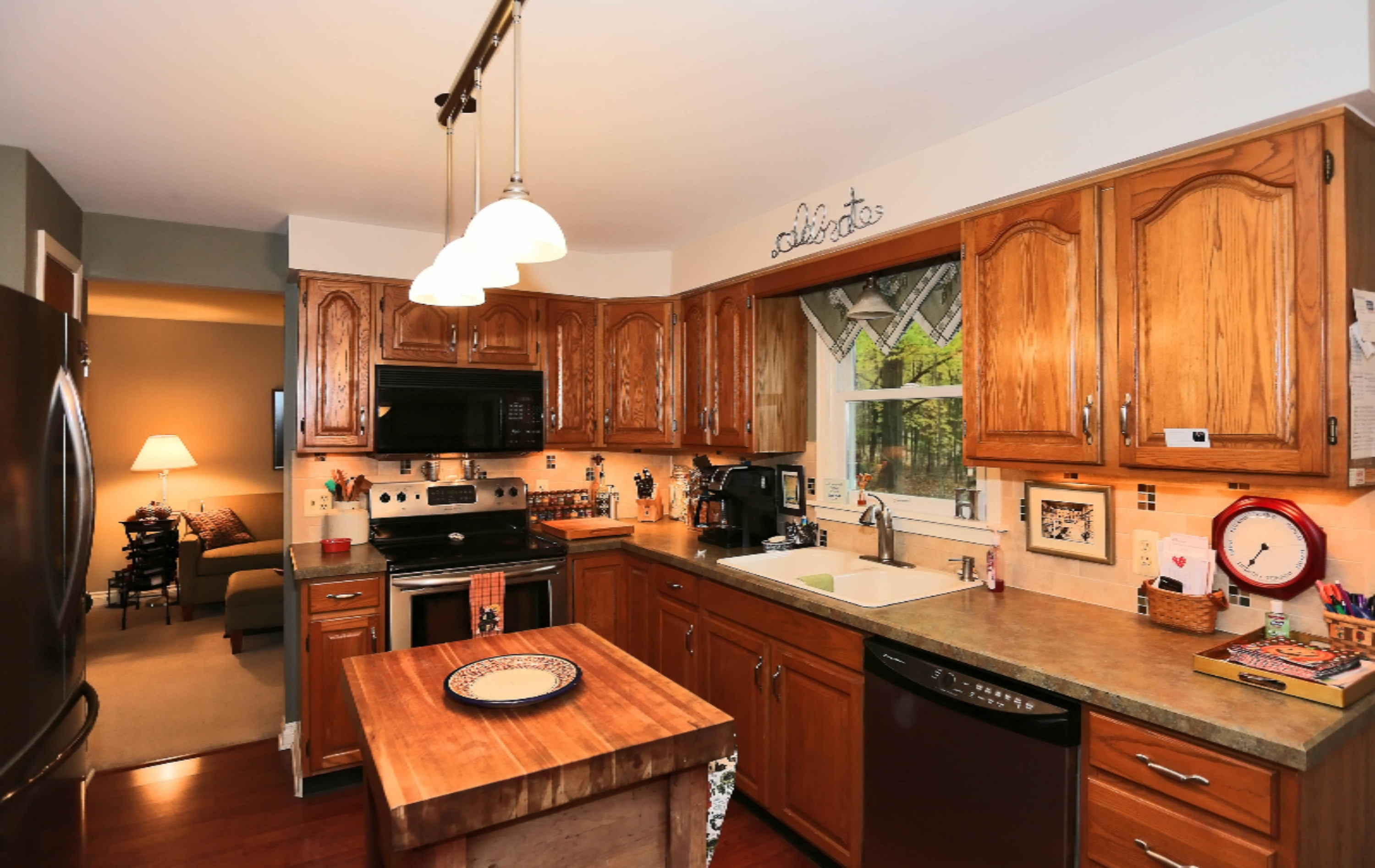 17953 Channel View Drive Spring Lake, MI 49456 - Photo 4 of 32 2N7A9958