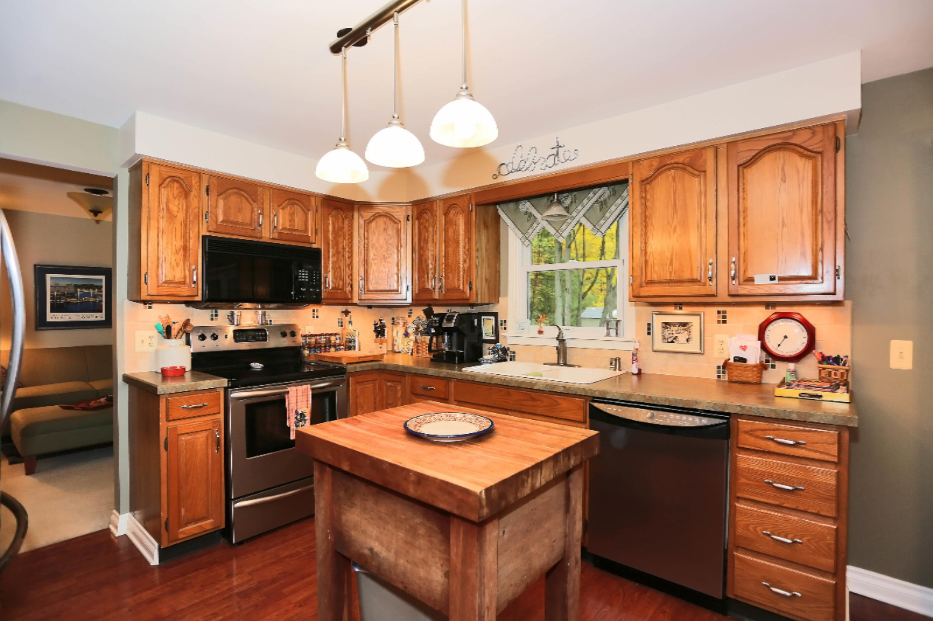 17953 Channel View Drive Spring Lake, MI 49456 - Photo 6 of 32 2N7A9963