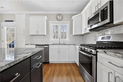 $849,900 | 265 Wickford Court, North Kingstown, RI 02852