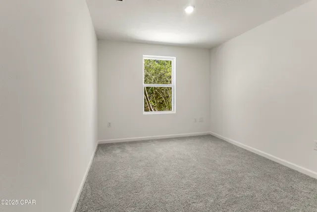 $180,888 | 3805 Airmont Drive, Chipley, FL 32428